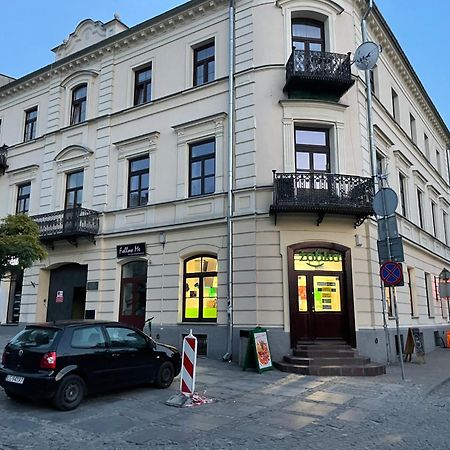 Apartamenty Luczkowskiego Z Widokiem Na Studnie 3 Chełm Extérieur photo